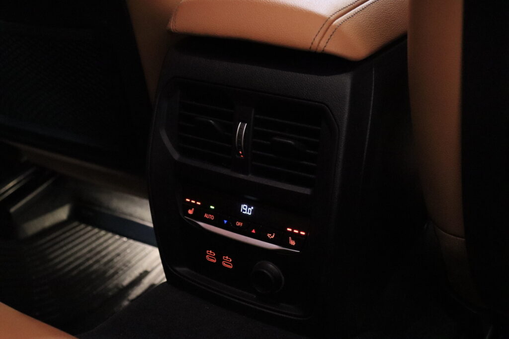 tuotekuva-BMW-320-BVS-455-2026-04-09-145506-31 tuotekuva-BMW-320-BVS-455-2026-04-09-145506-31