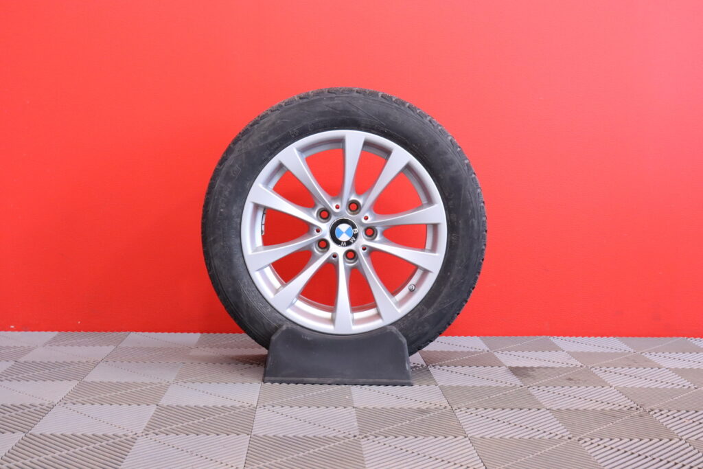tuotekuva-BMW-320-Gran-Turismo-ETU-396-2026-04-21-130004-29 tuotekuva-BMW-320-Gran-Turismo-ETU-396-2026-04-21-130004-29
