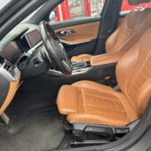 BMW - 330 - G20 Sedan 330e A Charged Edition Sport // Sport Line / 1.om Merkkihuollettu / Suomi-auto / ACC / Sporttipenkit / Nahat - Sedan