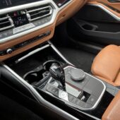 BMW - 330 - G20 Sedan 330e A Charged Edition Sport // Sport Line / 1.om Merkkihuollettu / Suomi-auto / ACC / Sporttipenkit / Nahat - Sedan