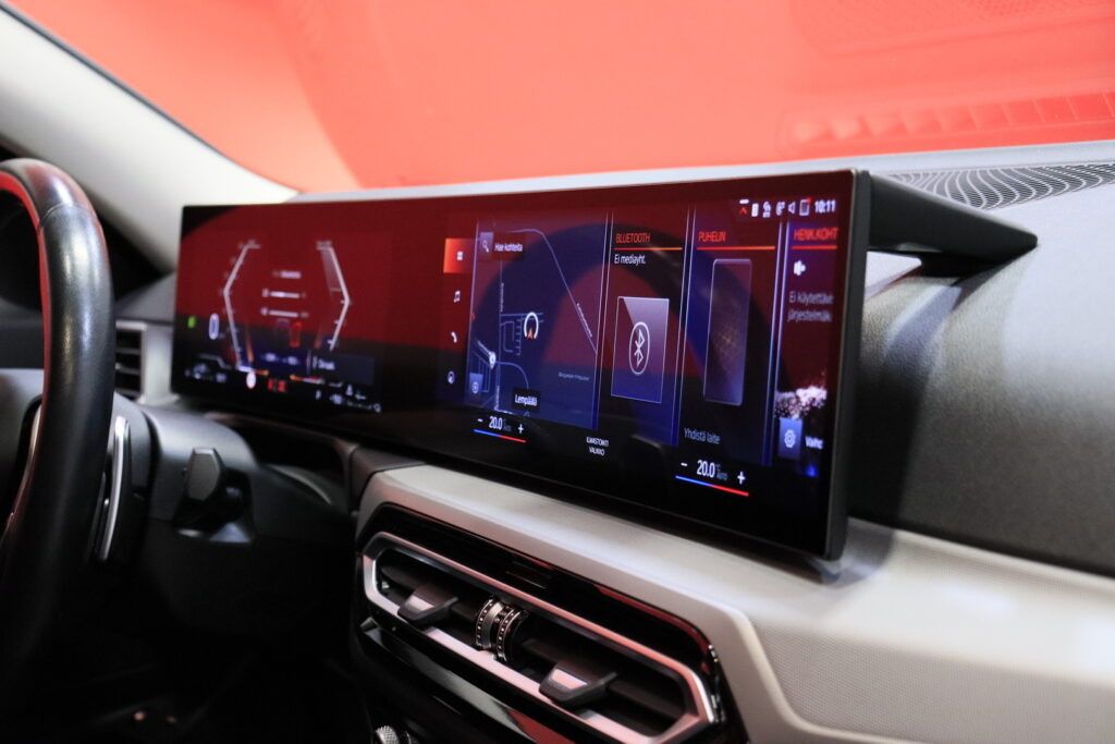 BMW - 330 - G21 Touring 330e xDrive A Charged Edition / 1-Om Suomi-Auto / ACC / Widescreen / Sporttinahat / Tutkat / 2x Renkaat / BMW - 330 - G21 Touring 330e xDrive A Charged Edition / 1-Om Suomi-Auto / ACC / Widescreen / Sporttinahat / Tutkat / 2x Renkaat / - Farmari