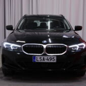 BMW - 330 - G21 Touring 330e xDrive A Charged Edition / 1-Om Suomi-Auto / ACC / Widescreen / Sporttinahat / Tutkat / 2x Renkaat / - Farmari