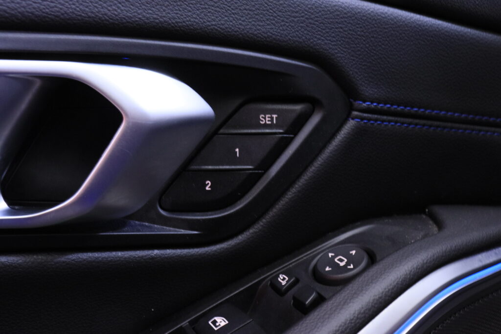 tuotekuva-BMW-330-MON-803-2026-04-17-151103-16 tuotekuva-BMW-330-MON-803-2026-04-17-151103-16