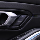 BMW - 330 - G21 Touring 330e xDrive A M Sport // Harman/Kardon / Koukku / Comfort Access / Kamera / Muistipenkki / - Farmari