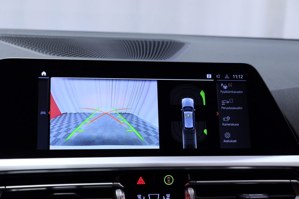 tuotekuva-BMW-330-MOP-127-2026-04-08-150605-22 tuotekuva-BMW-330-MOP-127-2026-04-08-150605-22