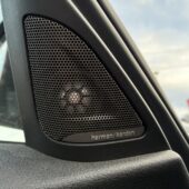 BMW - 330 - F30 Sedan 330e A Business Sport // Sport Line / Sporttipenkit / ACC / Prof.Navi / H&K / HUD / Comfort access / Kamera - Sedan