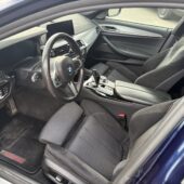BMW - 520 - G30 Sedan 520d A xDrive Business Comfort - Sedan