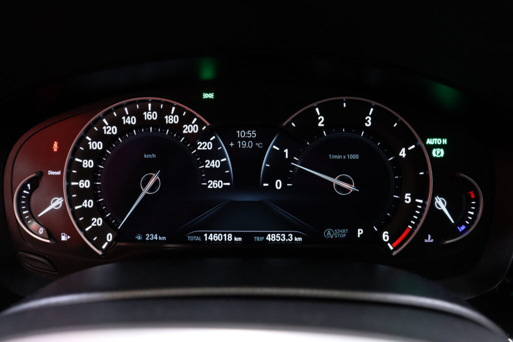 tuotekuva-BMW-520-JMK-661-2026-04-22-090005-20 tuotekuva-BMW-520-JMK-661-2026-04-22-090005-20