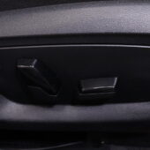 BMW - 520 - G31 Touring 520d A Business / Seisontatuuletus ajastimella / Vakionopeudensäädin Ohjauspyörän lämmitys / 2x renkaat // - Farmari