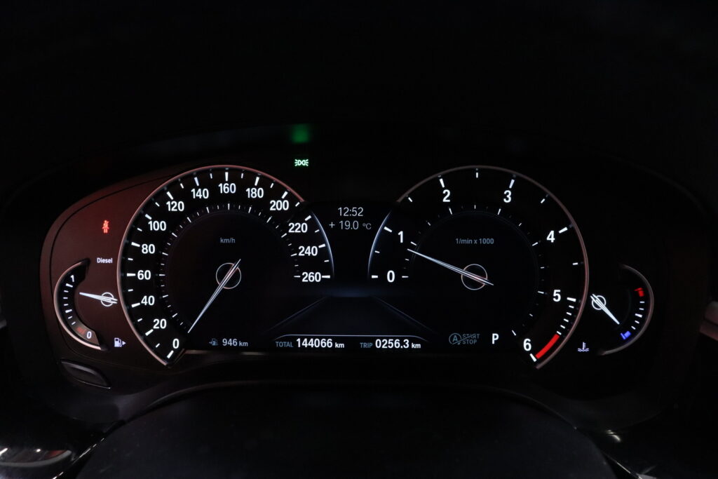 tuotekuva-BMW-520-YKO-129-2026-04-08-112008-19 tuotekuva-BMW-520-YKO-129-2026-04-08-112008-19