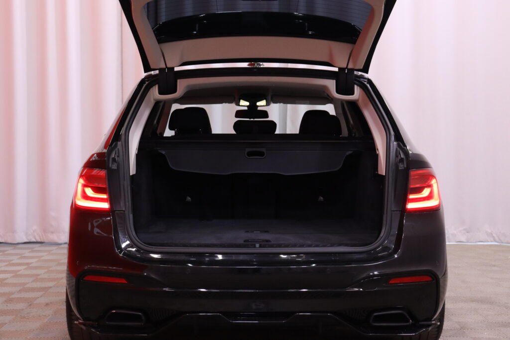 tuotekuva-BMW-520-YKO-129-2026-04-08-112008-27 tuotekuva-BMW-520-YKO-129-2026-04-08-112008-27