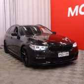 BMW - 520 - G31 Touring 520d A Business / Seisontatuuletus ajastimella / Vakionopeudensäädin Ohjauspyörän lämmitys / 2x renkaat // - Farmari