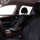 BMW - 520 - G31 Touring 520d A Business / Seisontatuuletus ajastimella / Vakionopeudensäädin Ohjauspyörän lämmitys / 2x renkaat // - Farmari