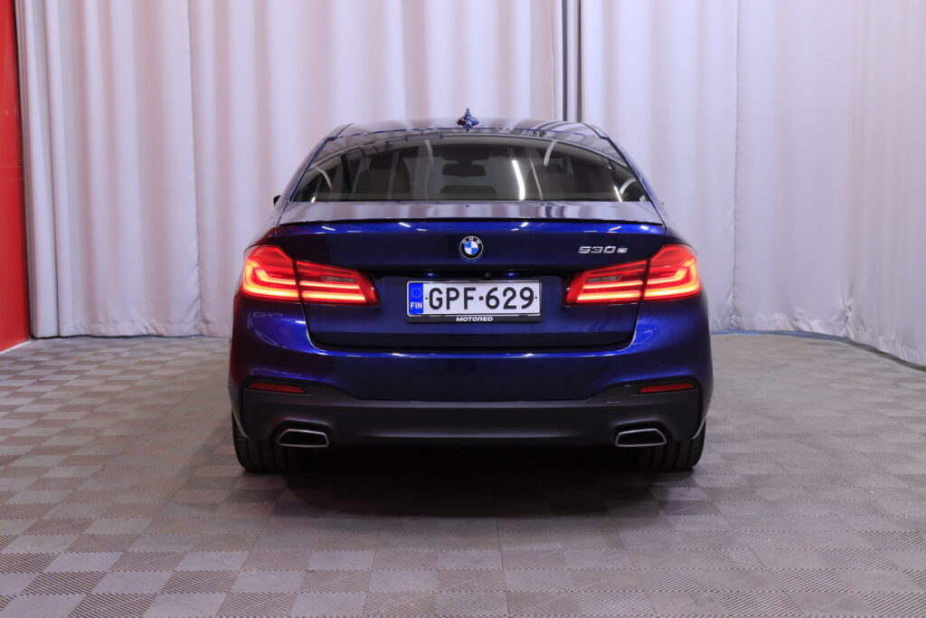 BMW - 530 - G30 iPerformance Sedan M sport // LED / Harman&Kardon / Prof.navi / CarPlay / Lämmitettävä ratti / Shadow Line // BMW - 530 - G30 iPerformance Sedan M sport // LED / Harman&Kardon / Prof.navi / CarPlay / Lämmitettävä ratti / Shadow Line // - Sedan