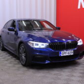 BMW - 530 - G30 iPerformance Sedan M sport // LED / Harman&Kardon / Prof.navi / CarPlay / Lämmitettävä ratti / Shadow Line // - Sedan