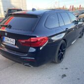 BMW - 530 - xDrive M-sport // Webasto / Acc / Koukku / Hud / H&K / Comfort Muisti penkki / Ilmastoidut etuistuimet / Panorama // - Farmari
