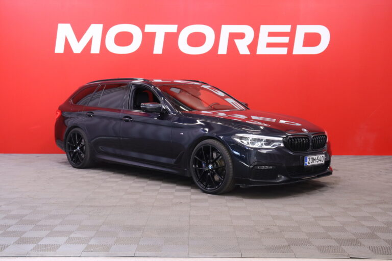 BMW - 530 - G31 Touring 530d A xDrive Business M-SPORT  // Webasto / Acc / Koukku / Hud / H&K / Comfort Muisti penkki / Ilmastoidut etuistuimet / Panorama // - Farmari