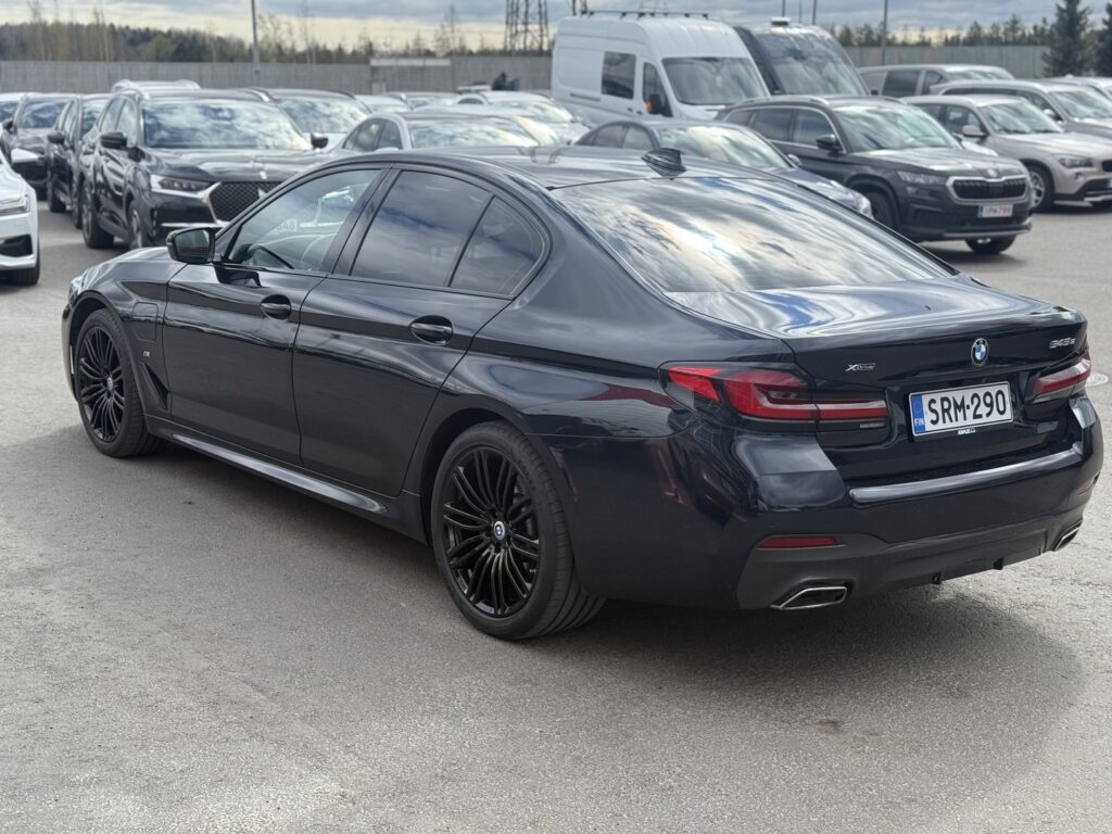 BMW - 545 - G30 Sedan 545e xDrive A M Sport BMW - 545 - G30 Sedan 545e xDrive A M Sport - Sedan
