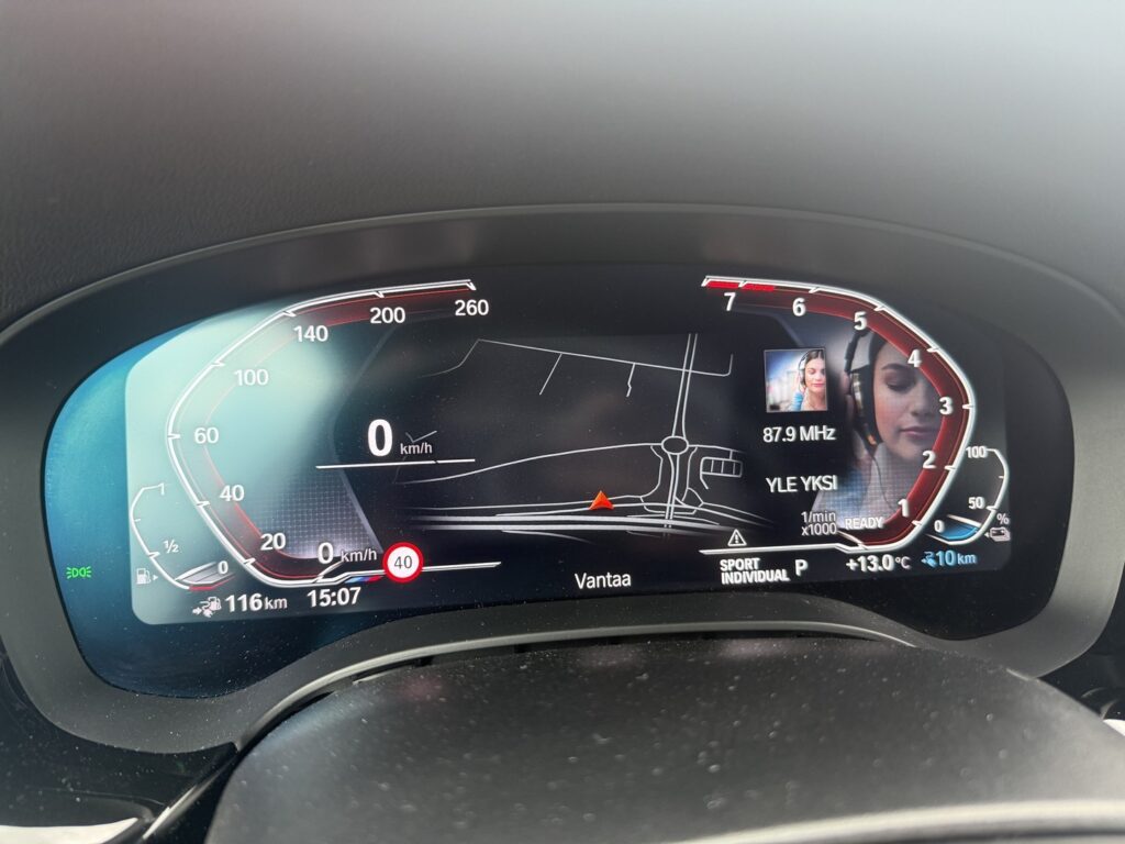 BMW - 545 - G30 Sedan 545e xDrive A M Sport BMW - 545 - G30 Sedan 545e xDrive A M Sport - Sedan