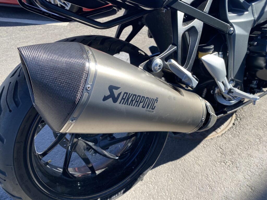 BMW - K - 1300 S // Juuri saapunut! / 2x Laukut / Akrapovic / ESA / Kahvalämppärit / Navi // BMW - K - 1300 S // Juuri saapunut! / 2x Laukut / Akrapovic / ESA / Kahvalämppärit / Navi // - Moottoripyörä