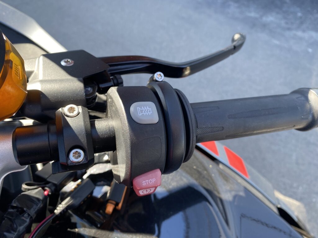 BMW - K - 1300 S // Juuri saapunut! / 2x Laukut / Akrapovic / ESA / Kahvalämppärit / Navi // BMW - K - 1300 S // Juuri saapunut! / 2x Laukut / Akrapovic / ESA / Kahvalämppärit / Navi // - Moottoripyörä