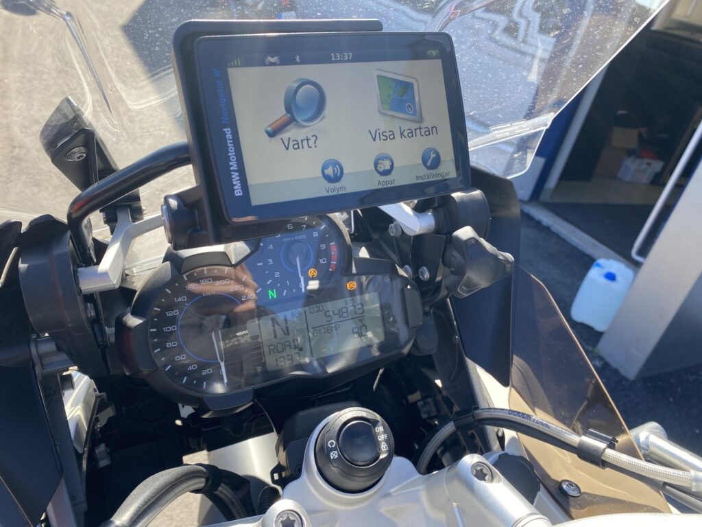 BMW - R - 1200GS Adventure / Navi / Laukut / Dynamic ESA / Vakkari / Driving modes PRO // BMW - R - 1200GS Adventure / Navi / Laukut / Dynamic ESA / Vakkari / Driving modes PRO // - Moottoripyörä