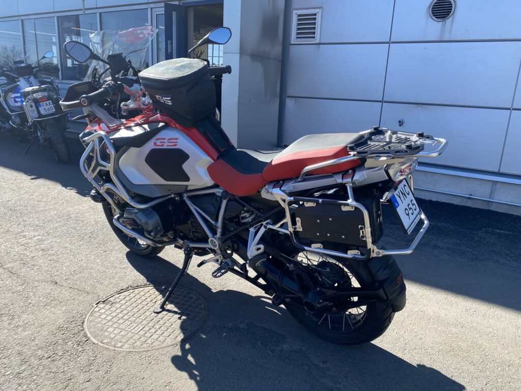 BMW - R - 1200GS Adventure // Juuri saapunut! / 2x Laukut / Dynamic ESA / Keyless / Vakkari / Kahvalämppärit // BMW - R - 1200GS Adventure // Juuri saapunut! / 2x Laukut / Dynamic ESA / Keyless / Vakkari / Kahvalämppärit // - Moottoripyörä