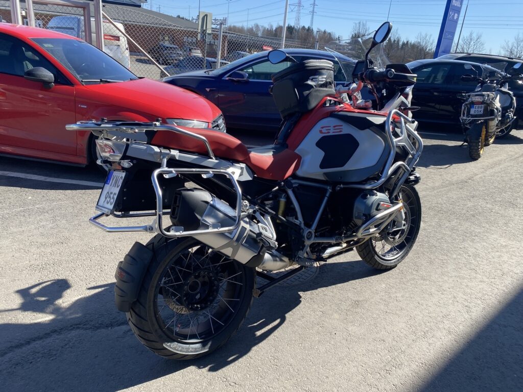 BMW - R - 1200GS Adventure // Juuri saapunut! / 2x Laukut / Dynamic ESA / Keyless / Vakkari / Kahvalämppärit // BMW - R - 1200GS Adventure // Juuri saapunut! / 2x Laukut / Dynamic ESA / Keyless / Vakkari / Kahvalämppärit // - Moottoripyörä