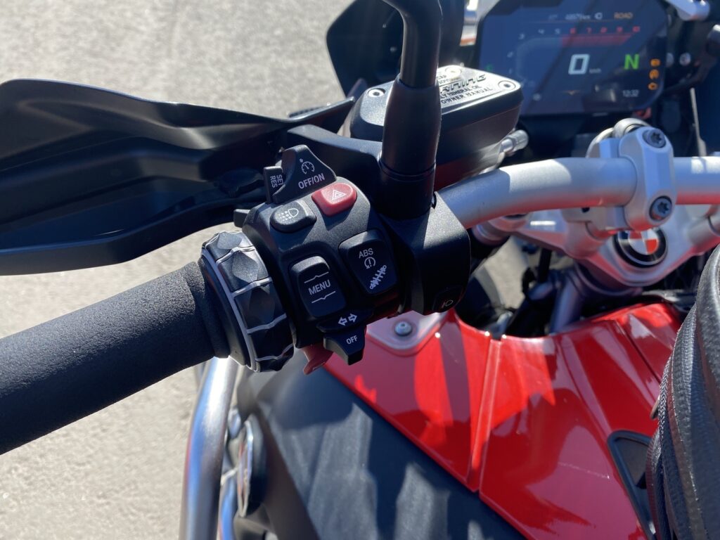 BMW - R - 1200GS Adventure // Juuri saapunut! / 2x Laukut / Dynamic ESA / Keyless / Vakkari / Kahvalämppärit // BMW - R - 1200GS Adventure // Juuri saapunut! / 2x Laukut / Dynamic ESA / Keyless / Vakkari / Kahvalämppärit // - Moottoripyörä