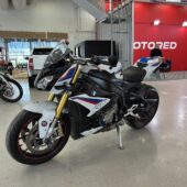 BMW - S - 1000R // Juuri saapunut! / Huoltokirja / Shifter Pro / Ajomodet Pro / DTC // - Moottoripyörä