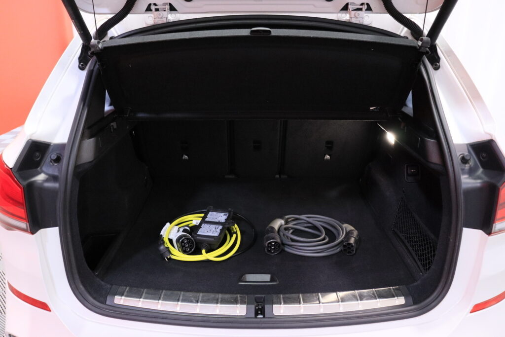 tuotekuva-BMW-X1-CSK-559-2026-04-02-115603-29 tuotekuva-BMW-X1-CSK-559-2026-04-02-115603-29