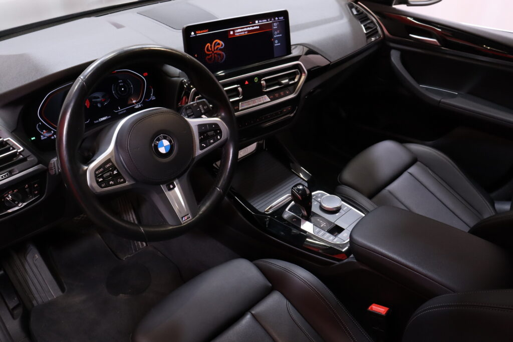 BMW - X3 - G01 xDrive20d A Business MHEV // 1-om Suomi-auto / Merkkihuollettu / ACC / Webasto / Muistipenkki / Hifi / Vetokoukku // BMW - X3 - G01 xDrive20d A Business MHEV // 1-om Suomi-auto / Merkkihuollettu / ACC / Webasto / Muistipenkki / Hifi / Vetokoukku // - Maastoauto