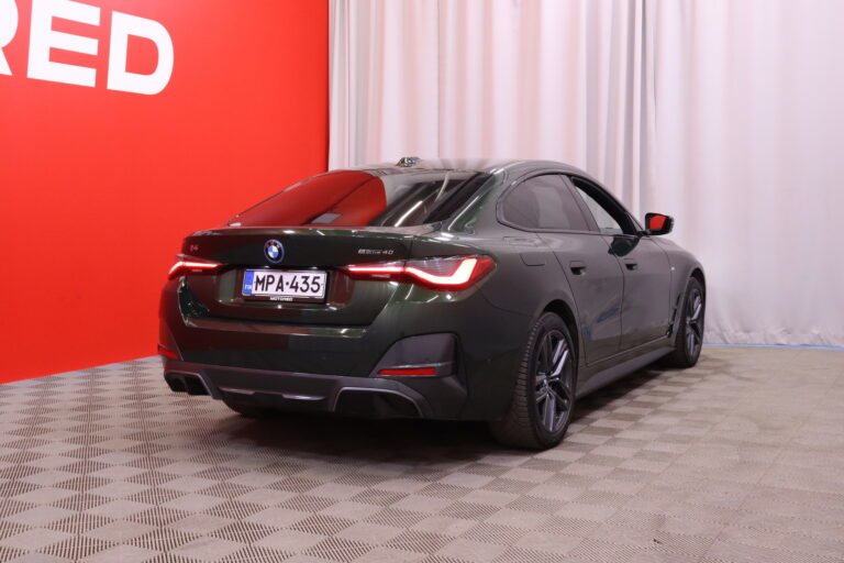 BMW - i4 - eDrive40 // ACC / Harman&Kardon / 360° / Comfort Access // Adapt M sport alusta // DAP / AppleCarPlay // - Sedan