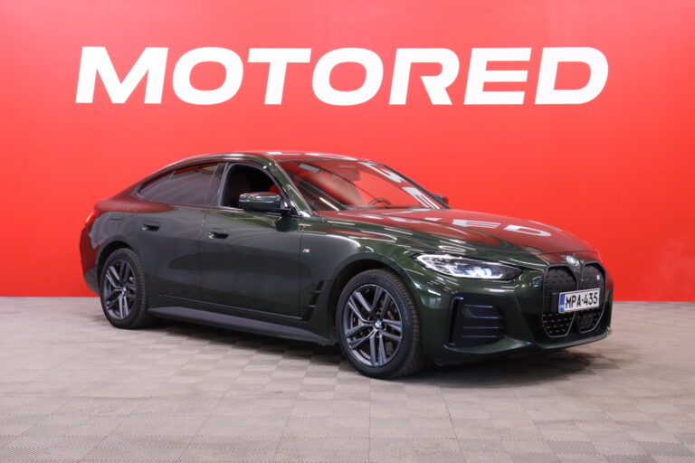 BMW - i4 - eDrive40 // ACC / Harman&Kardon / 360° / Comfort Access // Adapt M sport alusta // DAP / AppleCarPlay // - Sedan