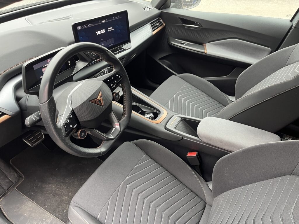 Cupra - Born - BORN 170 KW 58/62 KWH Cupra - Born - BORN 170 KW 58/62 KWH - Farmari