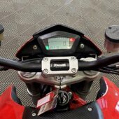 DUCATI - HYPERMOTARD - 1100 // Juuri saapunut! / Suomi-pyörä / Hiilikuitu / Termignoni / Huoltokirja // - Moottoripyörä