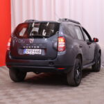 Dacia - Duster - TCe 125 S&S 4x4 Laureate // Vakkari / Lohko+sisäpistoke / Defa lämppäri / ilmastointi / 2x renkaat // - Maastoauto
