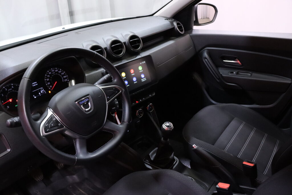 Dacia - Duster - TCe 150 4x4 Comfort / 1.Om Suomi-Auto / Merkkihuollettu / LED / Vakkari / Kahdet renkaat / Neliveto / Dacia - Duster - TCe 150 4x4 Comfort / 1.Om Suomi-Auto / Merkkihuollettu / LED / Vakkari / Kahdet renkaat / Neliveto / - Farmari