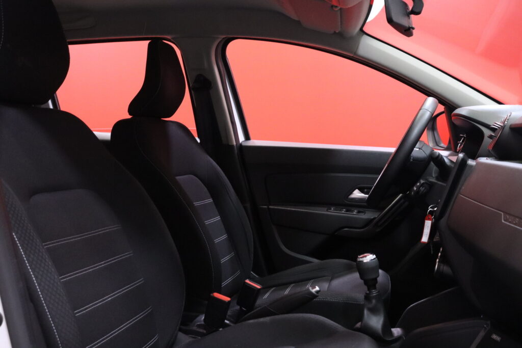 Dacia - Duster - TCe 150 4x4 Comfort / 1.Om Suomi-Auto / Merkkihuollettu / LED / Vakkari / Kahdet renkaat / Neliveto / Dacia - Duster - TCe 150 4x4 Comfort / 1.Om Suomi-Auto / Merkkihuollettu / LED / Vakkari / Kahdet renkaat / Neliveto / - Farmari