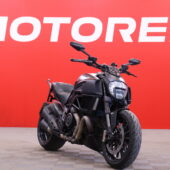 Ducati - Diavel - 1200 // Juuri Saapunut / Facelift / Huoltokirja / Desmot tehty /Ajomodet! // - Moottoripyörä