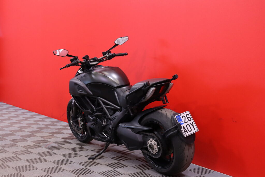 Ducati - Diavel - 1200 // Juuri Saapunut / Facelift / Huoltokirja / Desmot tehty /Ajomodet! // Ducati - Diavel - 1200 // Juuri Saapunut / Facelift / Huoltokirja / Desmot tehty /Ajomodet! // - Moottoripyörä