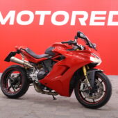 Ducati - Supersport - 950 S // Akrapovic kokoputkisto / Huoltkokirja / Shifter / Hiilikuitu-osaa  // - Moottoripyörä