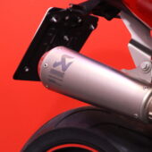 Ducati - Supersport - 950 S // Akrapovic kokoputkisto / Huoltkokirja / Shifter / Hiilikuitu-osaa  // - Moottoripyörä