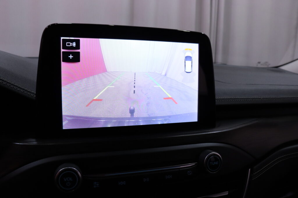 tuotekuva-Ford-Focus-GNY-840-2026-04-02-133505-25 tuotekuva-Ford-Focus-GNY-840-2026-04-02-133505-25