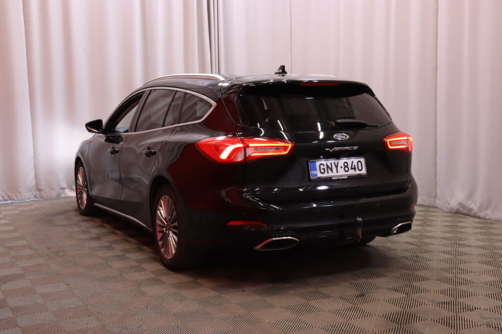 Ford - Focus - 2,0 TDCi EcoBlue 150hv A8 Vignale Wagon // Huippuvarusteltu / ACC / Bang Olufsen / Webasto / Koukku / Ford - Focus - 2,0 TDCi EcoBlue 150hv A8 Vignale Wagon // Huippuvarusteltu / ACC / Bang Olufsen / Webasto / Koukku / - Farmari
