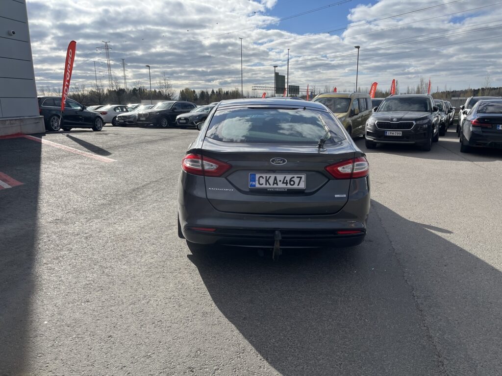 Ford - Mondeo - 1,5 TDCi 120hv ECOnetic M6 Titanium Business 5D Ford - Mondeo - 1,5 TDCi 120hv ECOnetic M6 Titanium Business 5D - Viistoperä