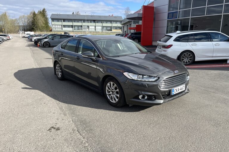 Ford - Mondeo - 1,5 TDCi 120hv ECOnetic M6 Titanium Business 5D - Viistoperä