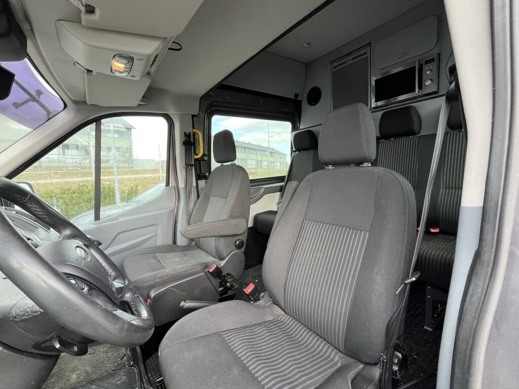 Ford - Transit - Van 350 2,2 TDCi 125 hv AWD Trend L4 H3 neliveto jatko-ohjaamo Ford - Transit - Van 350 2,2 TDCi 125 hv AWD Trend L4 H3 neliveto jatko-ohjaamo - Pakettiauto