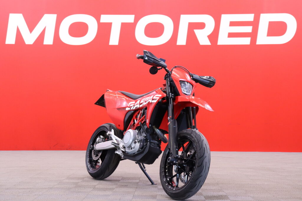 GASGAS - SM - 700 // Juuri saapunut! / Shifteri / LeoVince / Kaarre ABS / Ajomodet // - Moottoripyörä