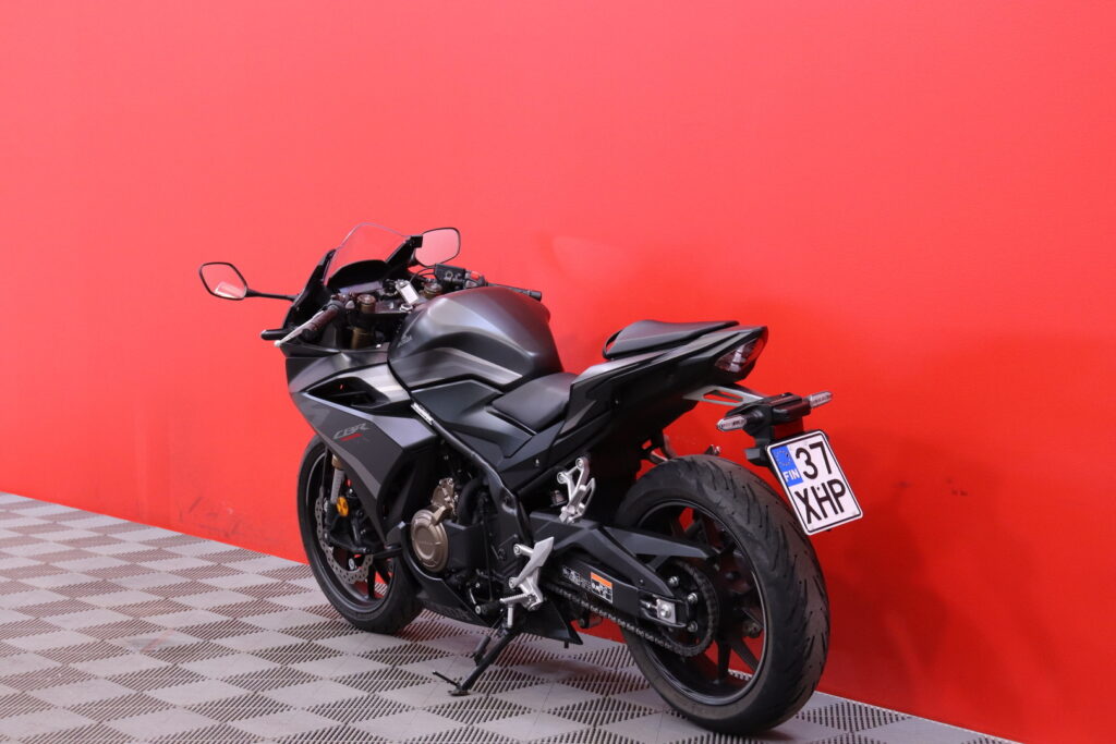 HONDA - CBR - 500R // 1.om Suomi-pyörä / A2 / IXRace / ABS // HONDA - CBR - 500R // 1.om Suomi-pyörä / A2 / IXRace / ABS // - Moottoripyörä
